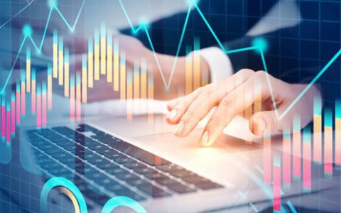 简配资股市调整时，配资炒股有哪些常见的错误操作？