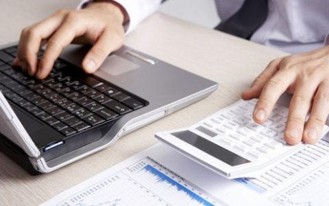 正规配资配资炒股如何避免频繁交易？