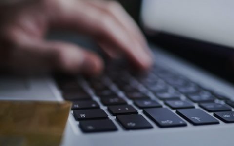 配资利息如何成为制定一套优秀的配资风控规则？