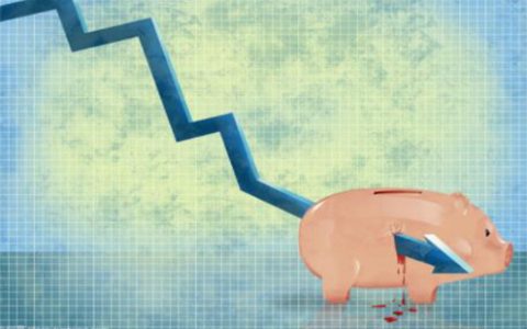 配资平台开户做长线配资炒股亏损了应该要卖出吗？