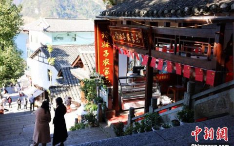 配资公司 （乡村行·看振兴）湖北长阳：“绿水”引得“金山”来