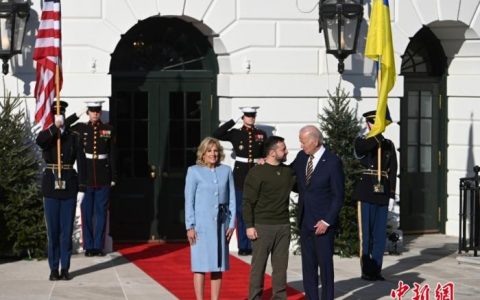 正规的股票配资 急了？美国援乌谈判陷入停滞 泽连斯基将再度访美