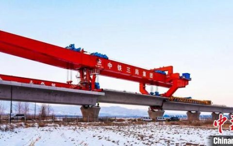 上海股票配资 集大原高铁山阴至朔州段箱梁架设完成