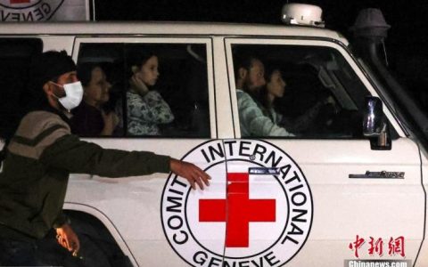 配资软件 第六批被扣人员交换开始 消息称哈马斯有意延长临时停火