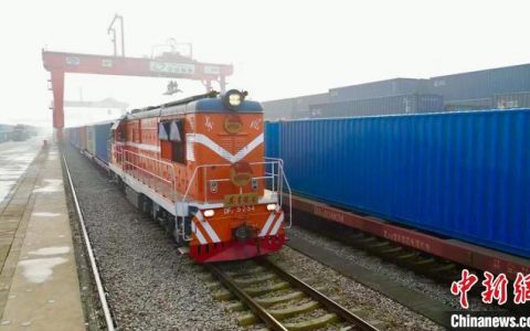 上海配资平台 2023年中欧班列(武汉)开行量同比增长57%