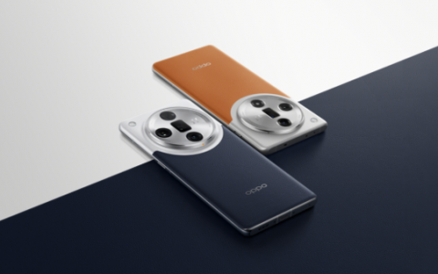 10倍配资 OPPO发布首个端侧应用70亿参数大语言模型手机Find X7